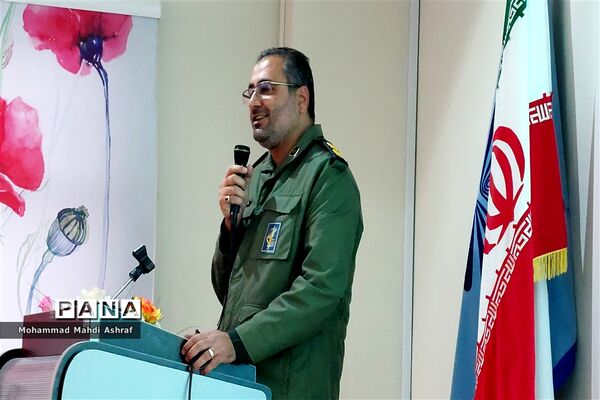 مراسم گرامیداشت روز دانشجو در نائین