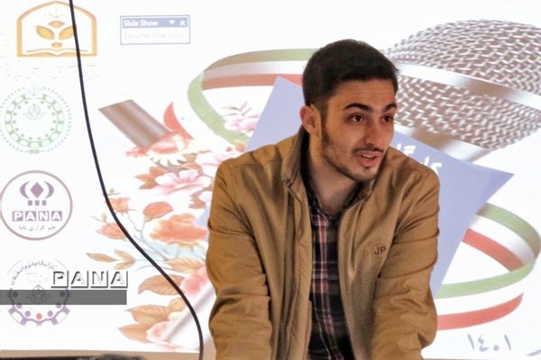 اولین کارگاه آموزش خبرنگاری پانا سازمان دانش‌آموزی ناحیه۶