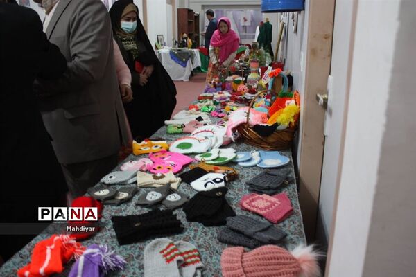 همایش رونمایی از پیوست فرهنگی با فعالیت‌های مشترک بین بسیج عشایر و امور عشایری، در روستای خاوه بخش جوادآباد