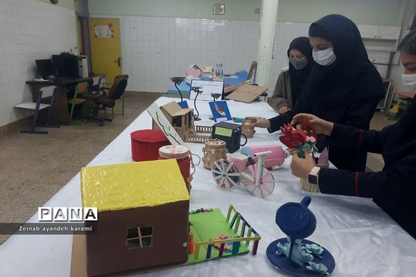 برگزاری نمایشگاه دستاوردهای دانش‌‌‌آموزان در آموزشگاه مهربانان و ثمین ملارد
