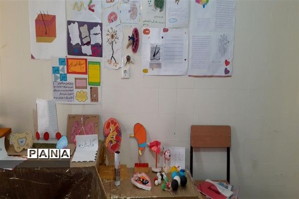 برگزاری نمایشگاه دستاوردهای دانش‌‌‌آموزان در آموزشگاه مهربانان و ثمین ملارد
