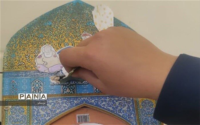 پویش نذر و صدقه کتاب در بین دانش‌آموزان فلاورجان