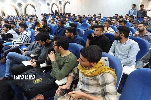 گردهمایی افسران سپاه پیشرفت ایران قوی در اهواز