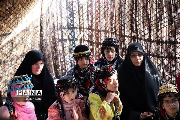 جشنواره فرهنگی هنری دانش‌آموزان عشایری استان کرمانشاه