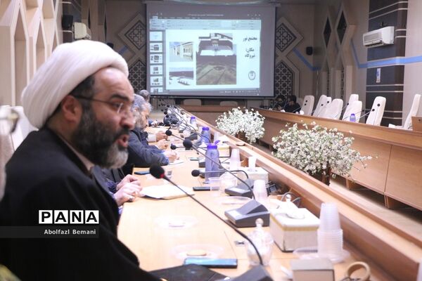جلسه هماهنگی تشییع و خاکسپاری شهید گمنام در دانشگاه فرهنگیان قم