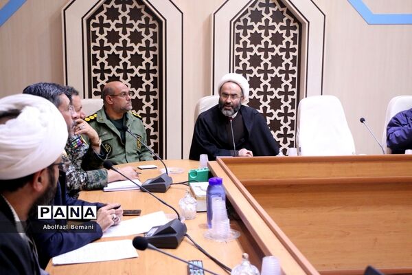 جلسه هماهنگی تشییع و خاکسپاری شهید گمنام در دانشگاه فرهنگیان قم