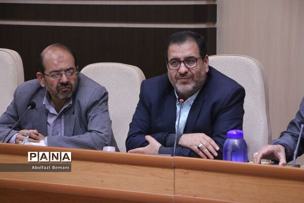 جلسه هماهنگی تشییع و خاکسپاری شهید گمنام در دانشگاه فرهنگیان قم
