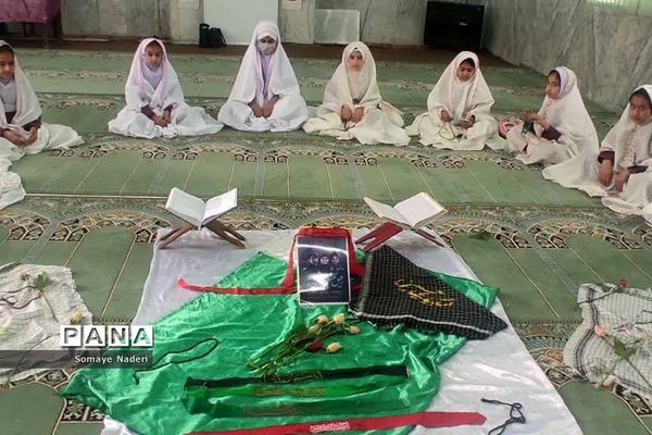 برگزاری چهلم شهدای حرم شاهچراغ (ع) در مدارس ششده