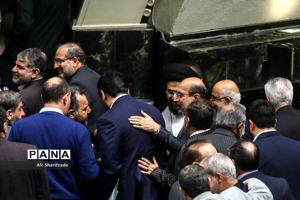 جلسه رای اعتماد به وزیر پیشنهادی راه و شهرسازی