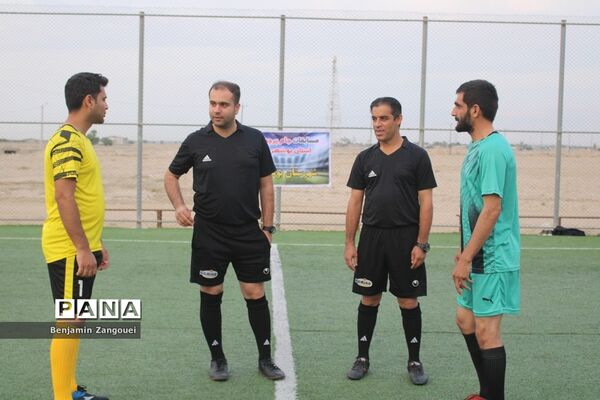 روستای آبطویل قهرمان مسابقات مینی فوتبال جام پرچم شهرستان بوشهر