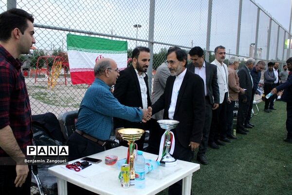روستای آبطویل قهرمان مسابقات مینی فوتبال جام پرچم شهرستان بوشهر