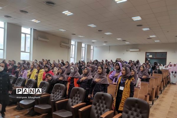 اجرای تئاتر فاطمی و برگزار مراسم شهادت حضرت زهرا(س) در دبستان معارف 6 ناحیه3 شیراز