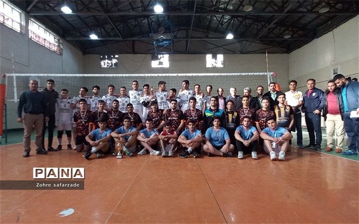 مسابقات مرحله آموزشگاهی والیبال در رودهن برگزار شد