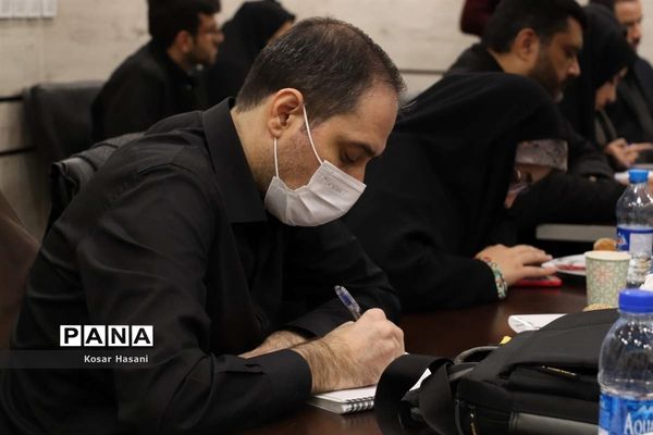 نشست خبری رئیس حوزه هنری انقلاب اسلامی آذربایجان شرقی