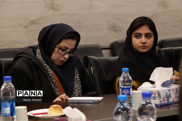 نشست خبری رئیس حوزه هنری انقلاب اسلامی آذربایجان شرقی