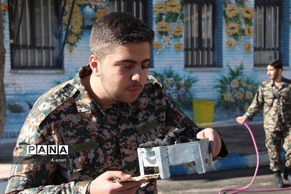 تشیع پیکر مطهر شهید گمنام در شهرکرد