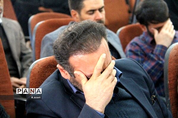 تشیع پیکر مطهر شهید گمنام در شهرکرد
