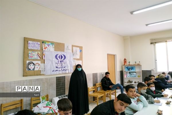 نشست مدیر سازمان دانش‌آموزی استان اصفهان با خبرنگاران خبرگزاری پانا و مجلس دانش‌آموزی شاهین شهر