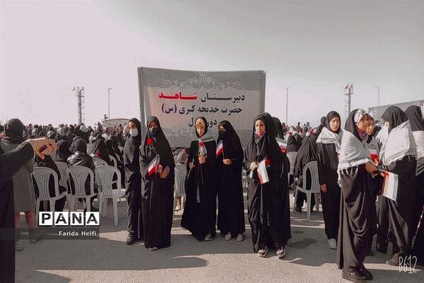 ورود پیکر مطهر یکصد و یازده  شهید تازه تفحص شده به ایران