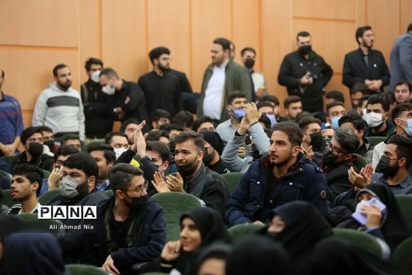 حضورمعاون رئیس‌جمهوری در جمع دانشجویان دانشگاه آزاد اسلامی قم