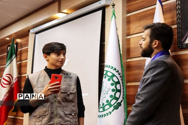 کارگاه سواد رسانه و فضای مجازی پسران خبرنگار مشهد مقدس