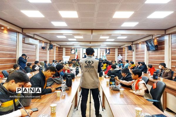 کارگاه سواد رسانه و فضای مجازی پسران خبرنگار مشهد مقدس