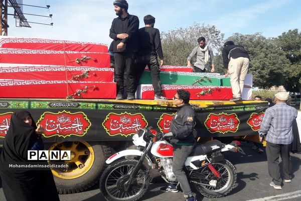 تشییع پیکر یکصدو یازده شهید تفحص شده در اهواز