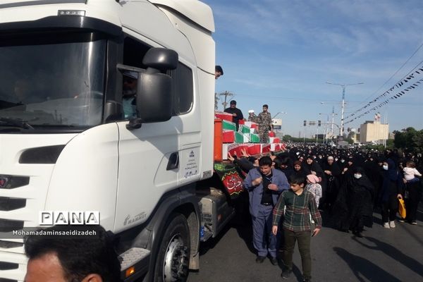 تشییع پیکر یکصدو یازده شهید تفحص شده در اهواز