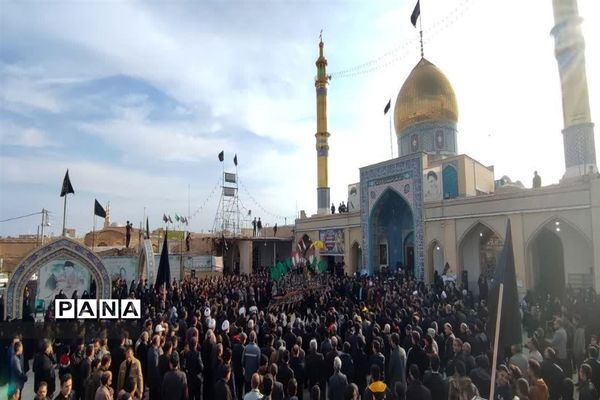 مراسم تشییع و خاکسپاری پیکر شهید والامقام حسین نوروزی ابوزیدآبادی