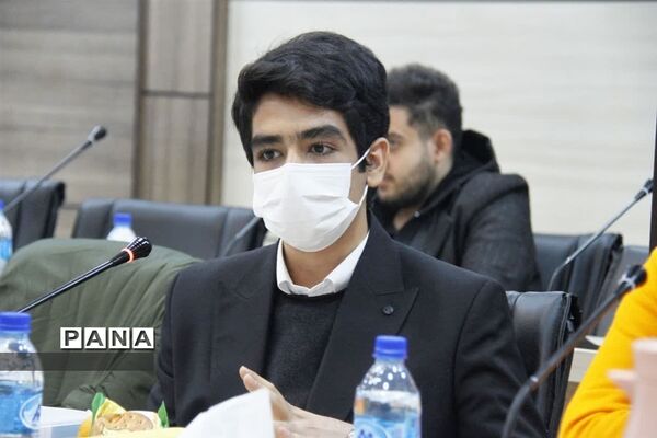 نشست عصرانه نوجوانان فعال اجتماعی
