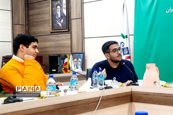 نشست عصرانه نوجوانان فعال اجتماعی
