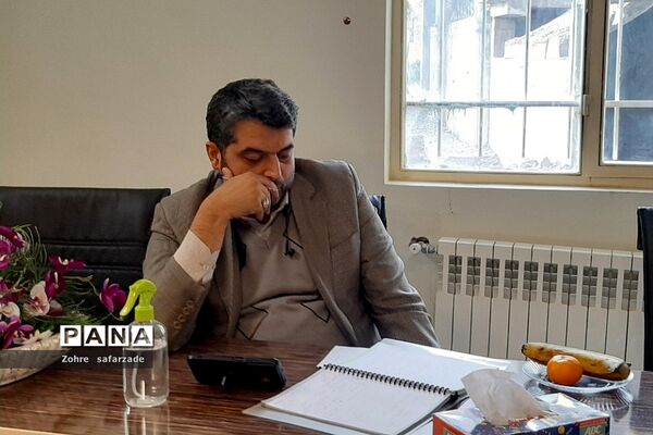 گفتگوی تخصصی معاون پرورشی اداره‌کل آموزش و پرورش شهرستان‌های استان تهران با کارکنان تربیتی رودهن