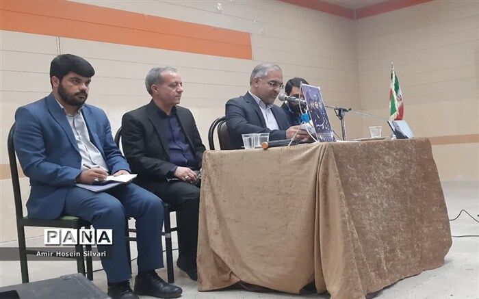 تشکل‌های دانش‌آموزی مسائل آموزشی و پرورشی را رصد کنند و به مسئولین انتقال دهند