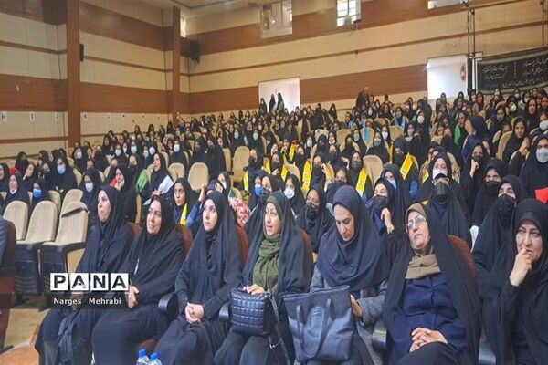 برگزاری همایش دختران زهرایی درآباده