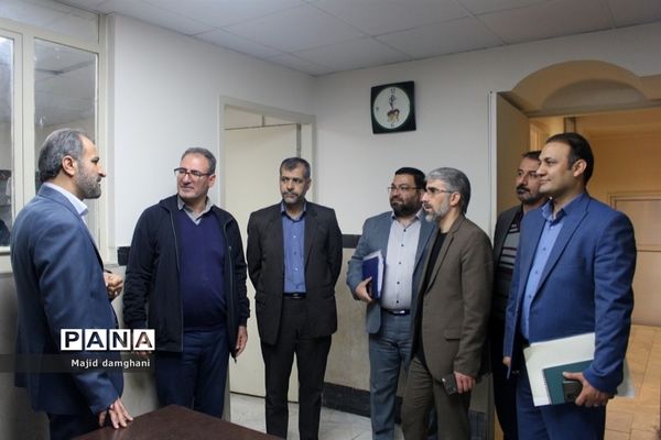 بازدید معاون پرورشی و فرهنگی آموزش و پرورش از سازمان دانش‌آموزی شهر تهران