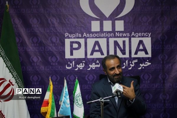 بازدید معاون پرورشی و فرهنگی آموزش و پرورش از سازمان دانش‌آموزی شهر تهران