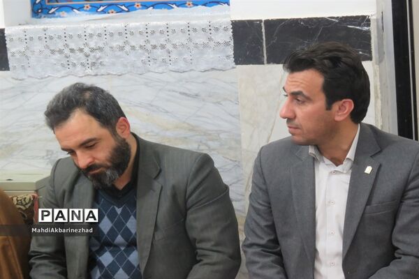 برگزاری محفل انس با قرآن در شهرستان خلیل‌آباد