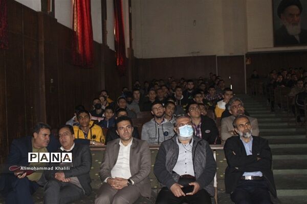 برگزاری اردوی راهیان پیشرفت ویژه دانش‌آموزان عشایر استان فارس
