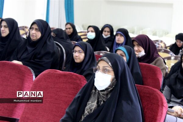 کارگاه توانمندسازی مربیان و معاونان پرورشی ناحیه دو ساری