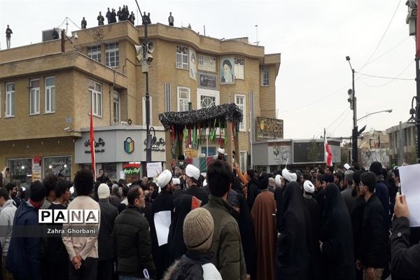 مراسم تشییع پیکر طلبه شهید حسن مختارزاده در قم