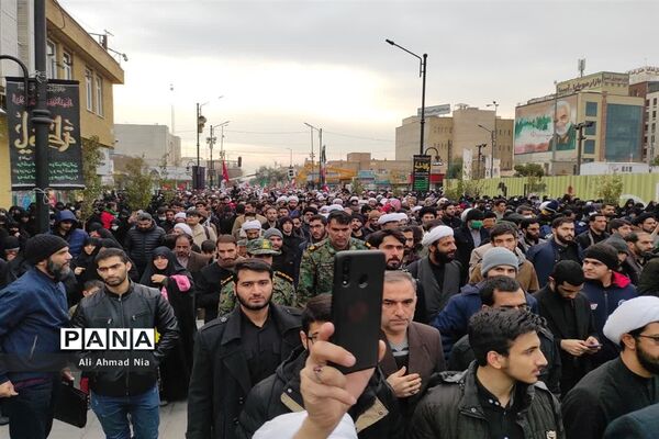مراسم تشییع پیکر طلبه شهید حسن مختارزاده در قم