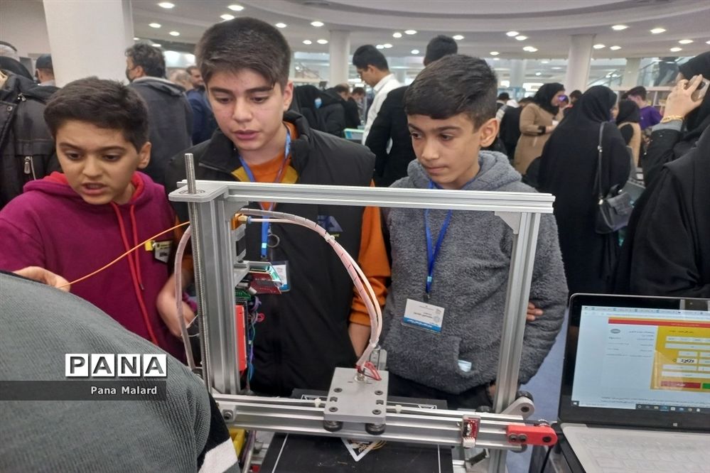 حضور دانش‌آموزان پژوهشگر ملارد در پارک علم و فناوری پردیس