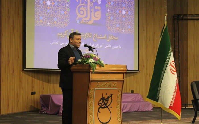 انس با قرآن، امری ضروری برای دوستداران خداست