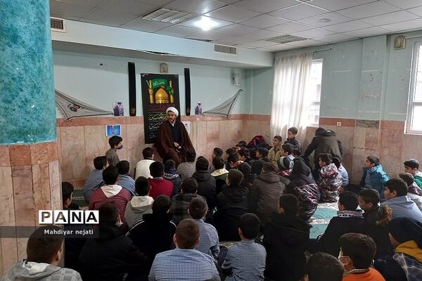 برگزاری کلاس‌های بصیرتی در ایام فاطمیه در مدارس رودهن