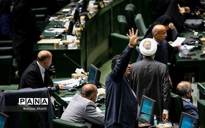 اعلام وصول نامه استعفای نماینده کرمانشاه؛ عزیزی به دولت می‌رود