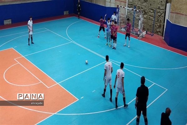 فینال مسابقات فوتسال دانش‌آموزان دوره دوم متوسطه شهرستان‌های استان تهران