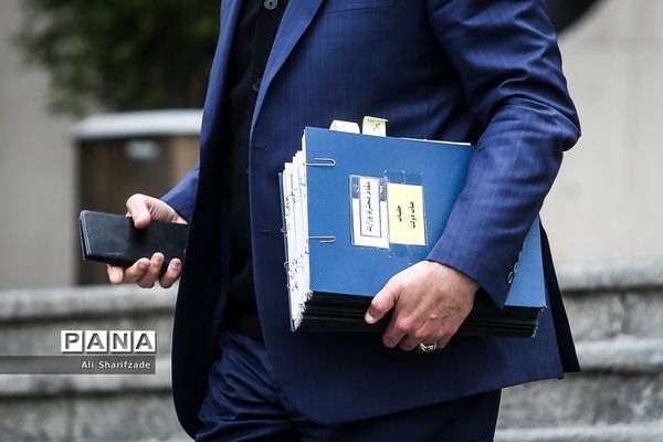 حاشیه جلسه هیات دولت