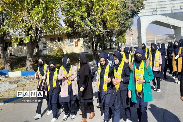 اردوی راهیان پیشرفت ویژه دانش‌آموزان مدارس عشایری شیراز