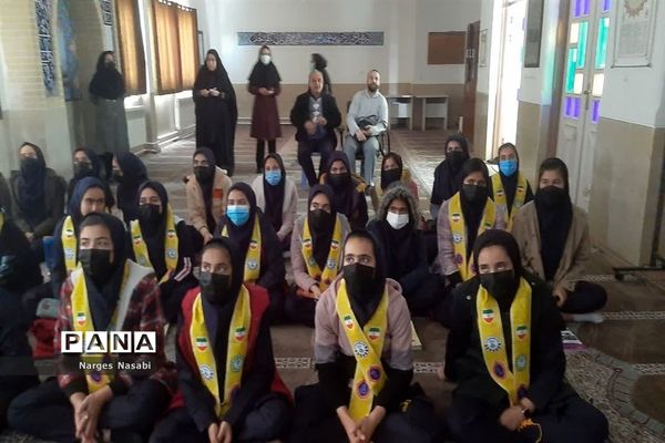 اردوی راهیان پیشرفت ویژه دانش‌آموزان مدارس عشایری شیراز