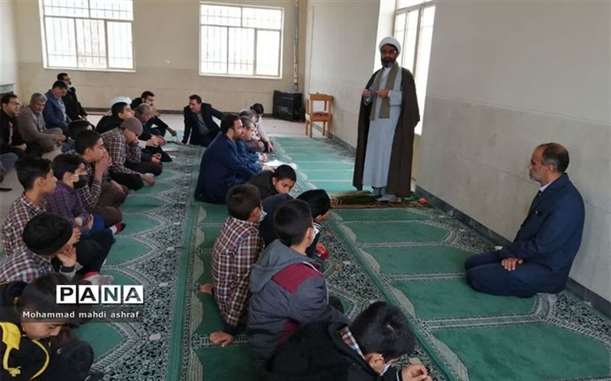 آینده، متعلق به دانش‌ آموز با برنامه است